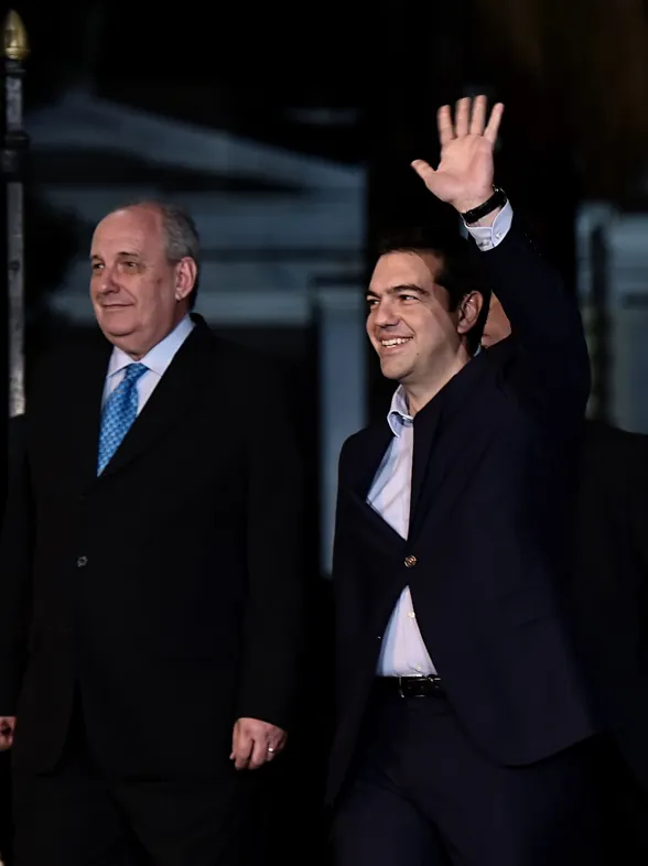 Tsipras anuncia su listado de ministros entre los que no hay ninguna mujer