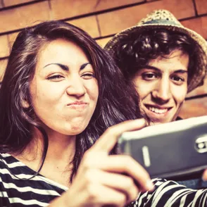 The Best Dating Apps (Besides Tinder) You Need To Try In 2017
