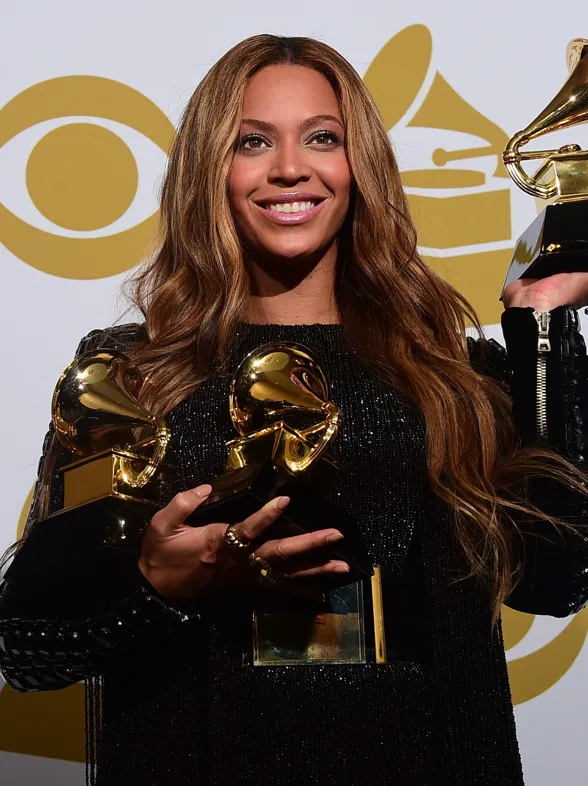 Tudo que rolou no tapete vermelho do Grammy 2015