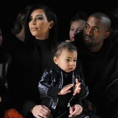 Kim Kardashian aux petits soins pour North pendant la Fashion Week (Photos)