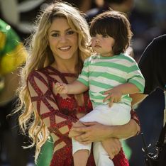 Shakira, prof attentive avec son fils Milan (Vidéo)