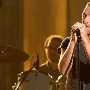 Chris Martin y Kate Hudson, ¿algo más que amigos?