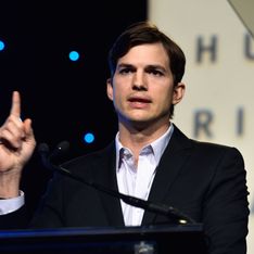 Ashton Kutcher só quer trocar as fraldas da sua bebê numa boa...