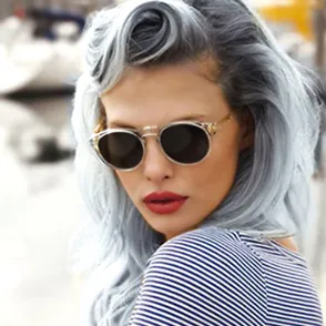 #Grannyhair, ahora las canas son tendencia entre las más jóvenes