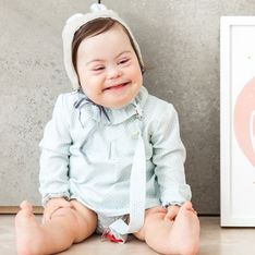 La entrañable historia de Clara, un bebé con síndrome de Down que se ha convertido en modelo