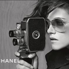 Kristen Stewart, égérie rock pour les lunettes Chanel (Photo)