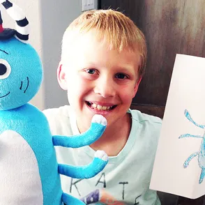 El mejor regalo nunca visto: ¡Dibujos de niños que se convierten en peluches reales!