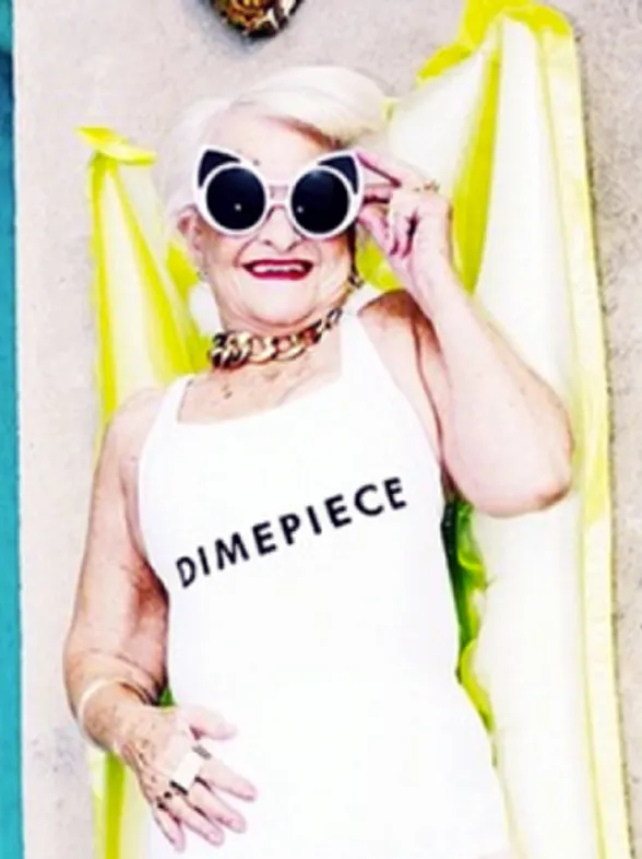 86 años, hippy y sin complejos: ¡Alucina con la nueva reina madre de Instagram!