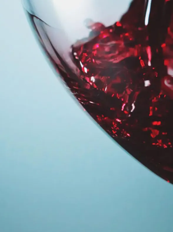 Uma taça de vinho poderia trazer os mesmos benefícios de uma hora de exercício. Oi?