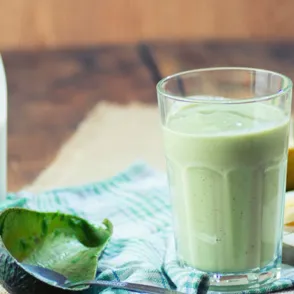 Zumos verdes: 5 recetas para cargar tus pilas antes de hacer deporte