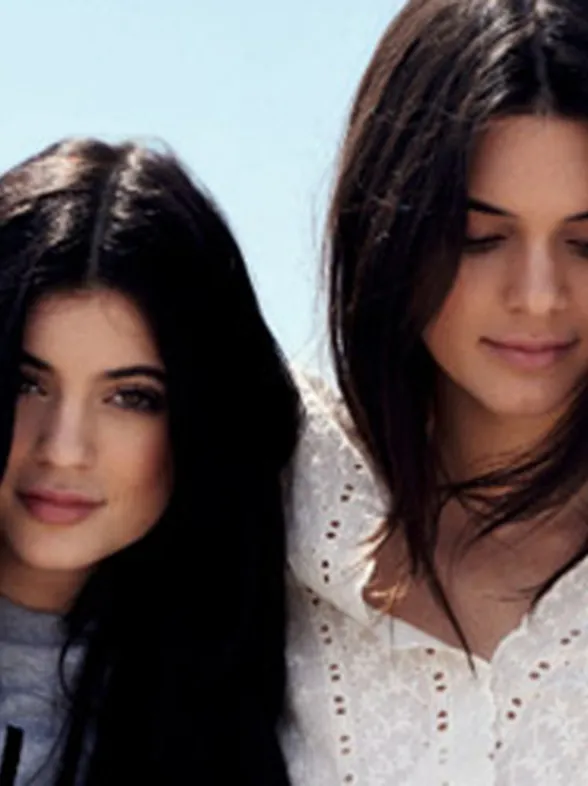 La colección de Kendall y Kylie Jenner para Topshop ya está aquí