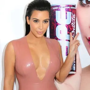 Kim Kardashian la diosa del látex, peor look de la semana