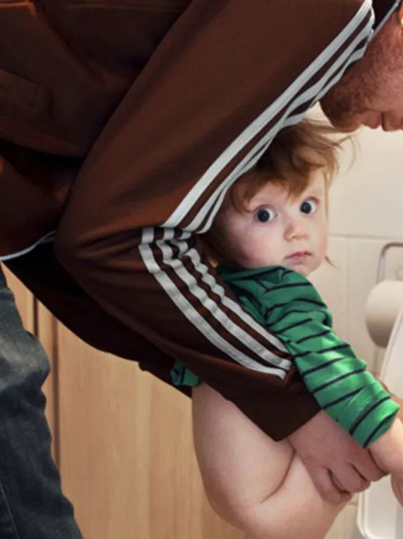 El particular día a día de los padres suecos durante su permiso de paternidad