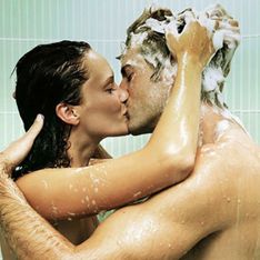 12 problèmes qu'on vit forcément pendant l'amour sous la douche