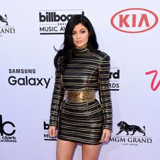 Kylie Jenner en robe très transparente pour un événement cannois (Photo)
