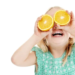 Consejos para hidratar (bien) a tus hijos este verano