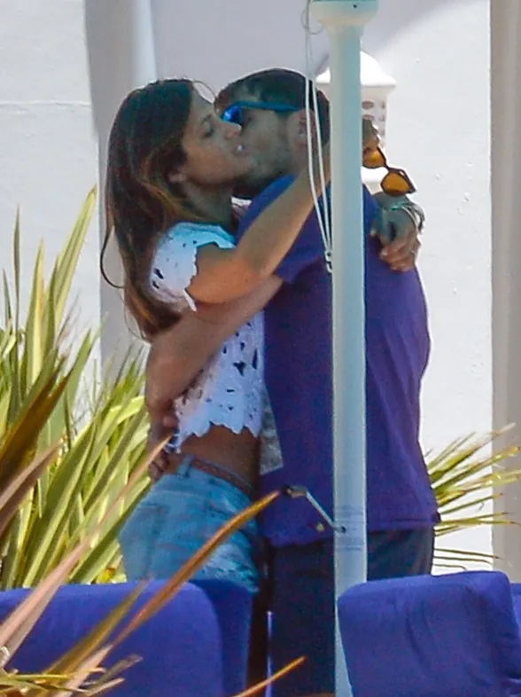 Iker Casillas y Sara Carbonero, de vacaciones por Mikonos