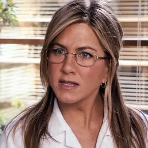 ¿Cuatro ojos? Celebrities que cambian radicalmente cuando se ponen gafas