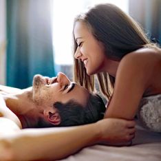7 Sex-Stellungen, die euch garantiert zum Lachen bringen