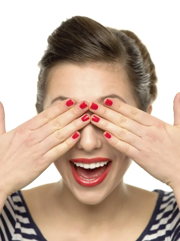 "Buscona", el esmalte de uñas que desata la polémica en internet