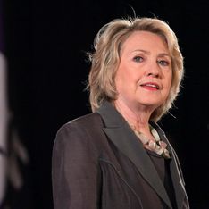 Hillary Clinton fait jaser à cause de sa coiffure