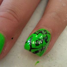 Trend curvy anche per le unghie: è in arrivo la Bubble Nail Art