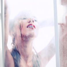 Sex in der Dusche: Die 10 besten Stellungen & Tipps