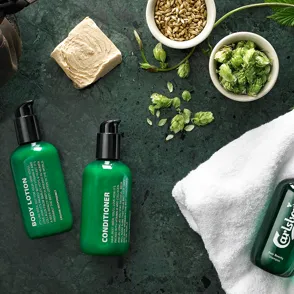 Carlsberg beauty, la cerveza que cuida la piel de los hombres