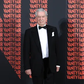 Vargas Llosa se enfrenta al New York Times por Preysler