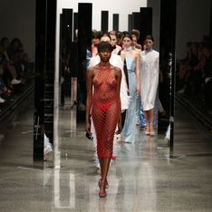 Fashion Week : Un défilé de lingerie spéciale incontinence (Photos)