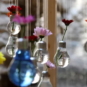 33 ideas DIY para reciclar bombillas antiguas