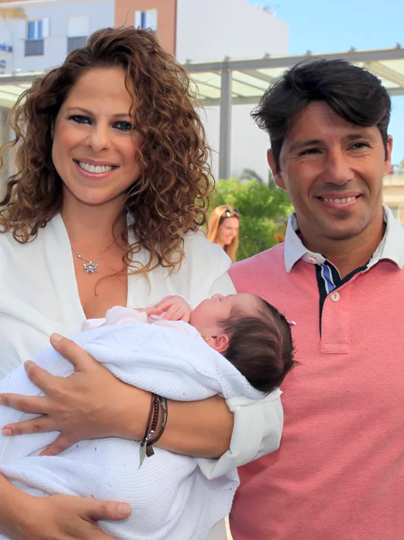 Pastora Soler presenta a Estrella, su primera hija