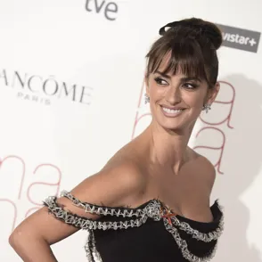 El tornado Penélope Cruz no triunfa igual en España