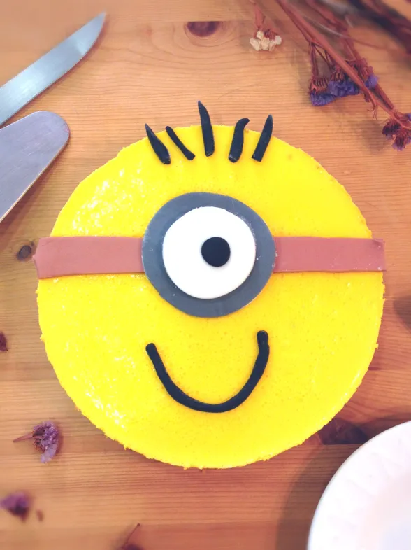 ¡Para tú, pupete! Receta de tarta de queso en forma de Minion
