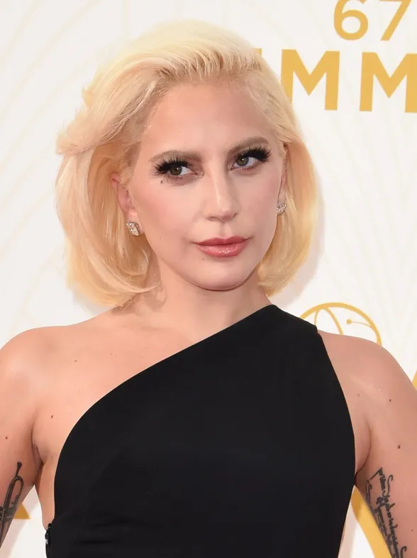 Maquíllate como... Lady Gaga