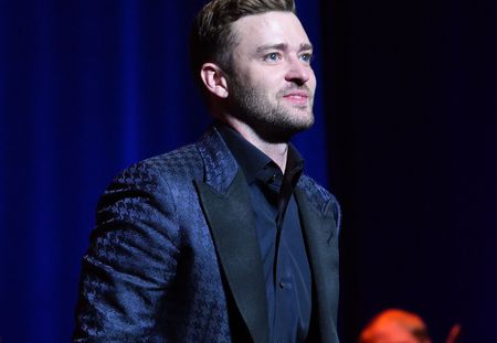 Justin Timberlake en larmes pour rendre hommage à Jessica Biel (Vidéo)