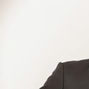 Tupé, el peinado que nunca pasa de moda