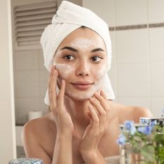 Cómo combatir el acné adulto: consejos para cada zona del rostro