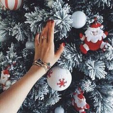 ¿Cómo decorar un árbol de Navidad? Trucos e ideas para decorar tu árbol navideño