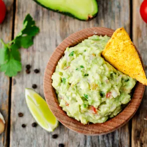 Mayonesa, kétchup, salsa de yogur... ¿Cuántas calorías tienen?