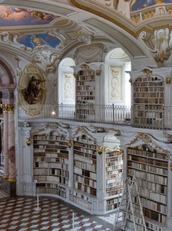 9 bibliotecas para no dejar de creer en el papel