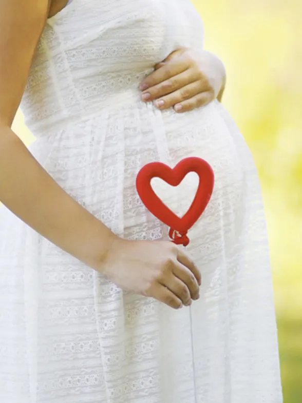 Perfekt in Szene gesetzt: 5 einfache Tipps für wunderschöne Babybauchfotos