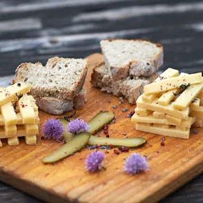 Hoe cre&euml;er je een mooie kaasschotel?