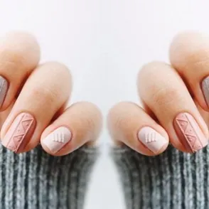 Keep Your Fingertips Warm This Winter With Knitted Nail Art