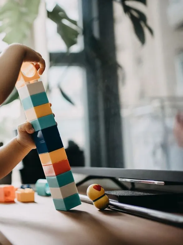 Método Montessori: qué es y cómo practicarlo en casa