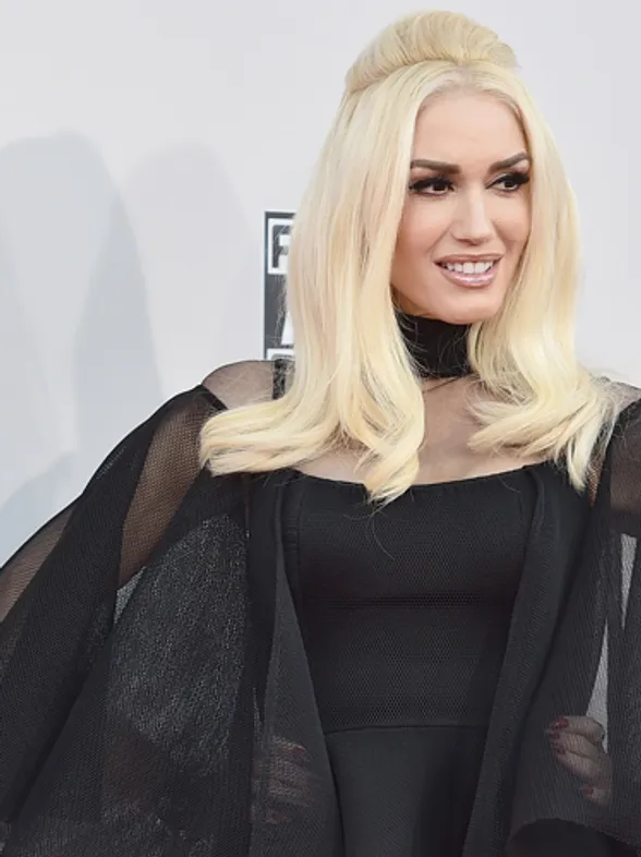 Gwen Stefani, de murciélago gótico, conquista el peor look de la semana