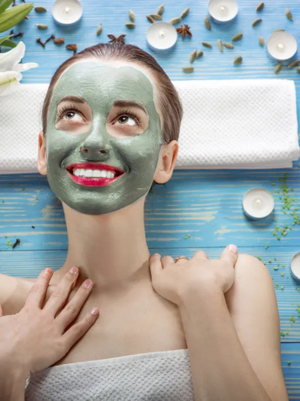 ¡Baile de mascarillas! Cubre tu rostro para revelar su máxima belleza