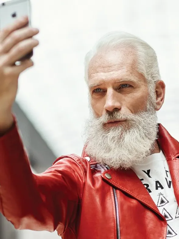 Papá Noel existe, viste bien y es un cañón