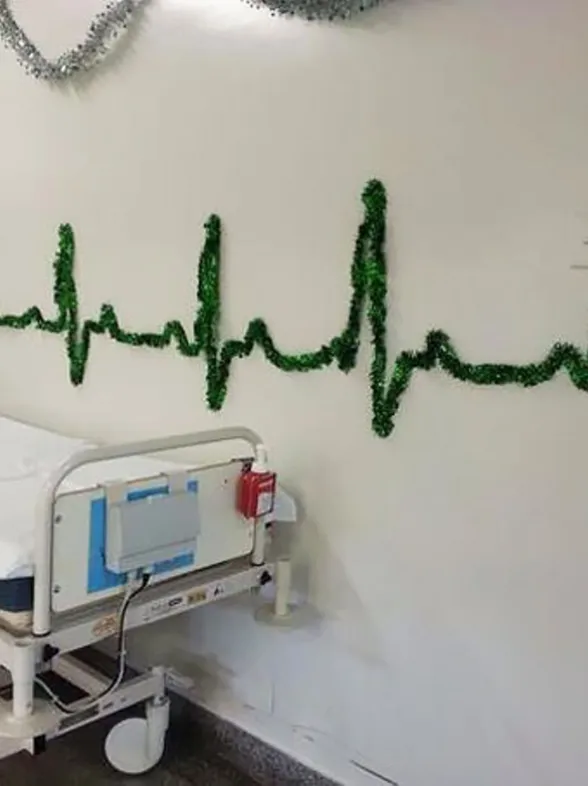 10 decoraciones navideñas en hospitales que hacen la estancia más dulce a sus pacientes