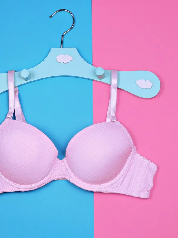 'No Bra'-Trend: Ist es eigentlich schädlich, einen BH zu tragen?
